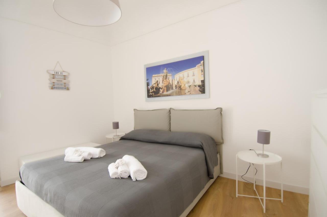 La Terrazza Di Archimede- Ortigia Holidays Szirakúza Kültér fotó
